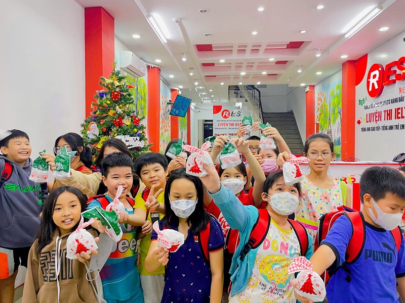Trường Anh ngữ cho trẻ em&nbsp;RES tại H&agrave; Nội
