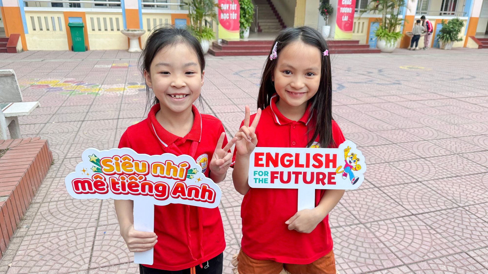 hội thi "Rung Chu&ocirc;ng V&agrave;ng" tại Trường Tiểu học T&acirc;n Triều